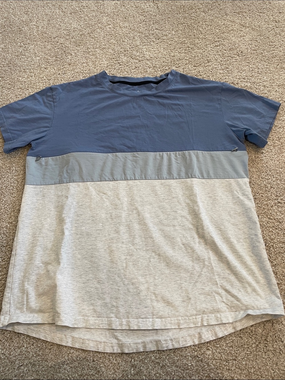 Colorblock Nursing Tshirt